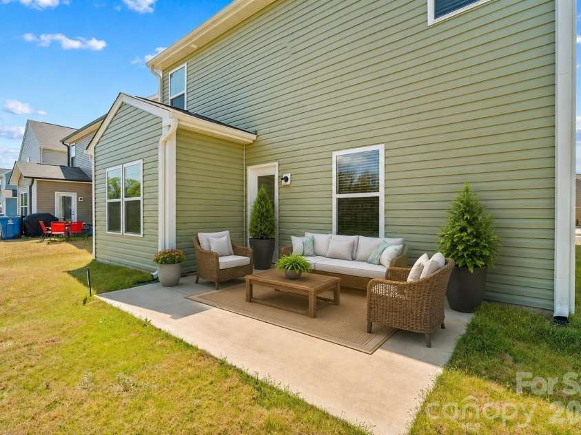 523 Willamette Drive, Salisbury, NC 28146.  MLS# CAR4364892, YatesRealty ID 12621. Extended Patio (Virtually staged)