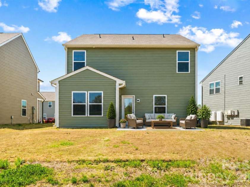 523 Willamette Drive, Salisbury, NC 28146.  MLS# CAR4364892, YatesRealty ID 12621. Large Back Yard (Patio virtually staged)
