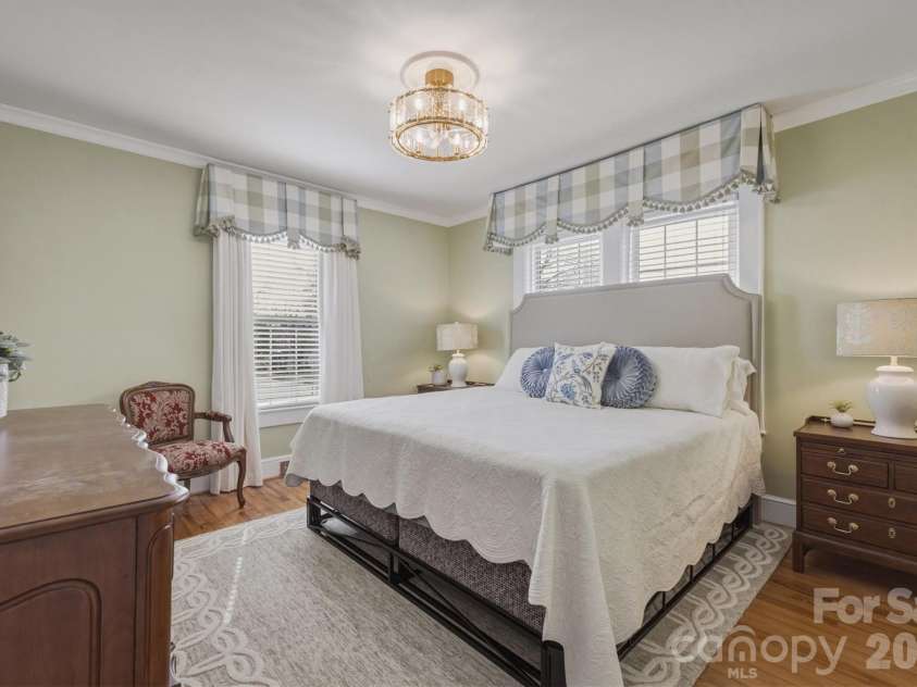 406 Green Street, Morganton, NC 28655.  MLS# CAR4366622, YatesRealty ID 12622. 