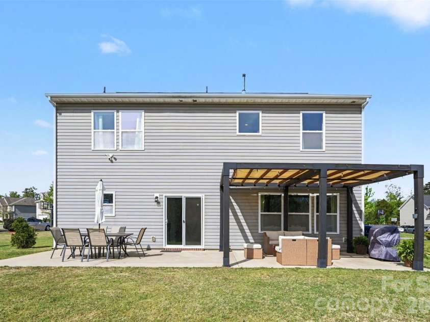 7015 Founders Way, Harrisburg, NC 28075.  MLS# CAR4366357, YatesRealty ID 12623. 