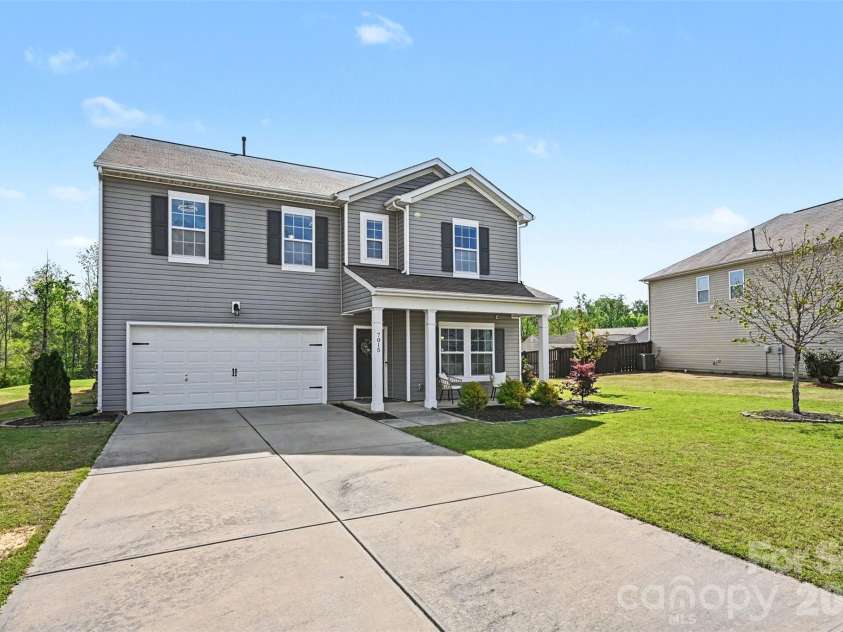 7015 Founders Way, Harrisburg, NC 28075.  MLS# CAR4366357, YatesRealty ID 12623. 