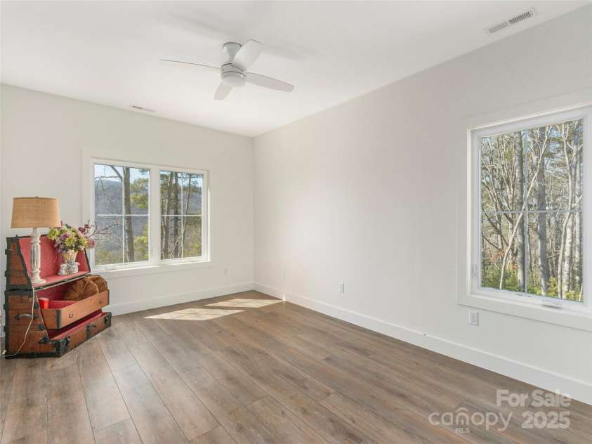 410 Dream Valley Drive, Clyde, NC 28721.  MLS# CAR4295781, YatesRealty ID 12624. 