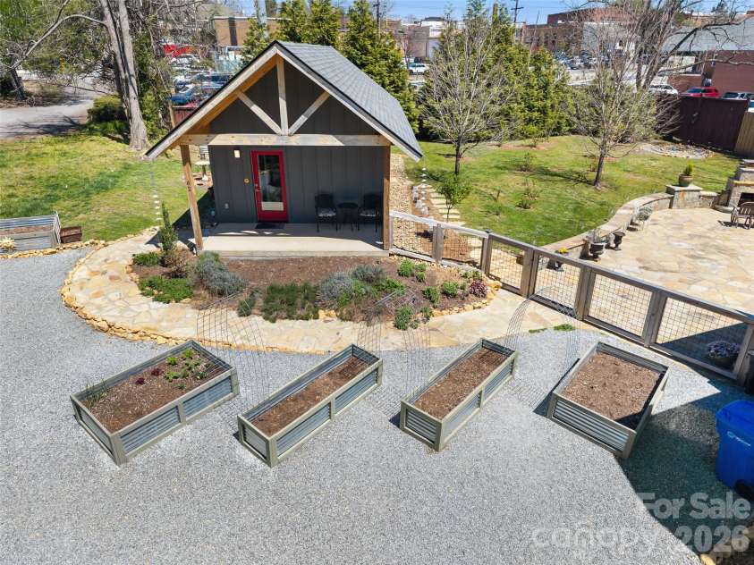 60 Morgan Street, Brevard, NC 28712.  MLS# CAR4366654, YatesRealty ID 12624. 
