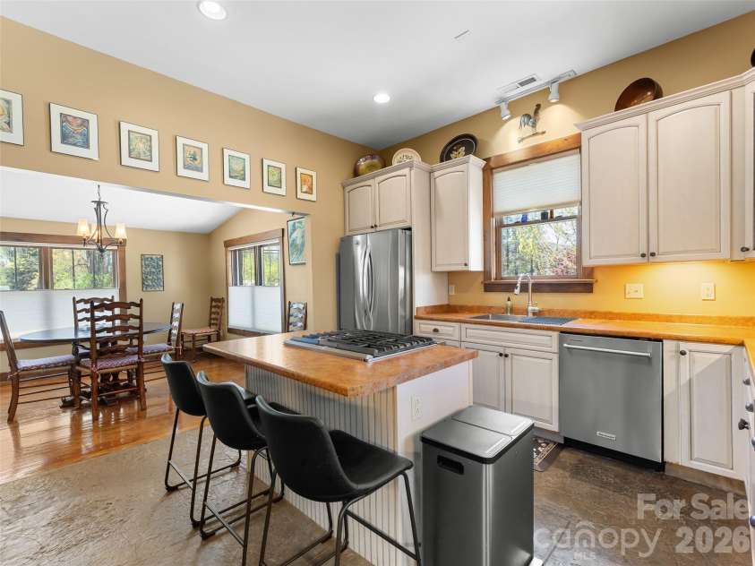60 Morgan Street, Brevard, NC 28712.  MLS# CAR4366654, YatesRealty ID 12624. 
