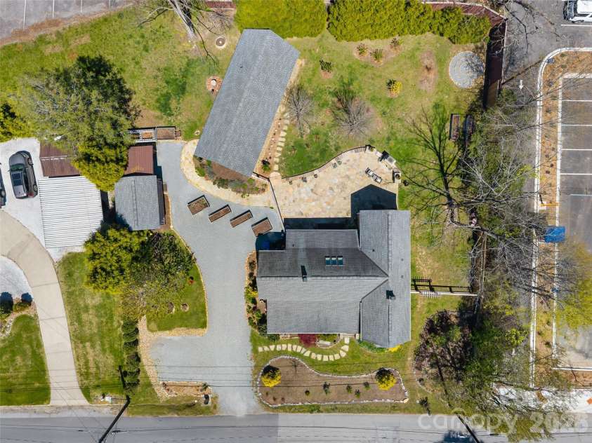 60 Morgan Street, Brevard, NC 28712.  MLS# CAR4366654, YatesRealty ID 12624. 