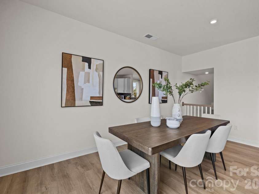 3122 Middle Street, Charlotte, NC 28278.  MLS# CAR4361177, YatesRealty ID 12626. Representative