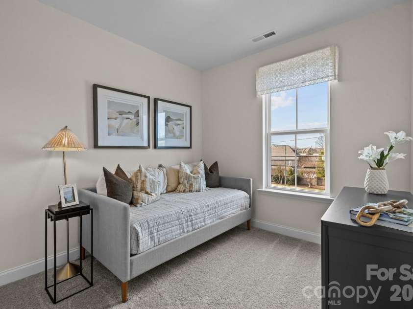 3122 Middle Street, Charlotte, NC 28278.  MLS# CAR4361177, YatesRealty ID 12626. Representative