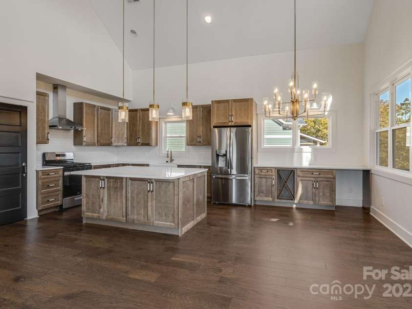 203 Boleyn Drive, Black Mountain, NC 28711.  MLS# CAR4258272, YatesRealty ID 12627. 