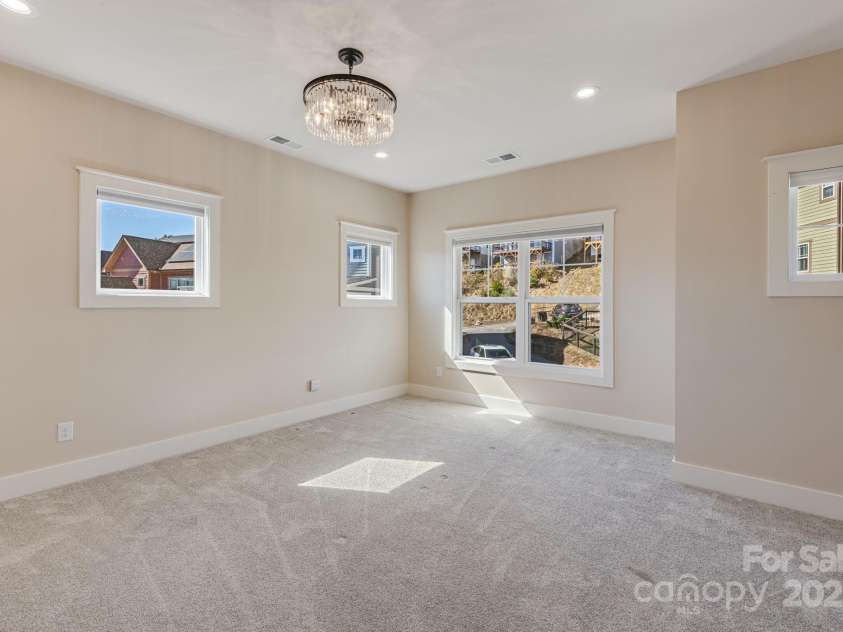 203 Boleyn Drive, Black Mountain, NC 28711.  MLS# CAR4258272, YatesRealty ID 12627. 