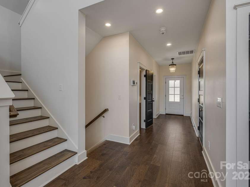 203 Boleyn Drive, Black Mountain, NC 28711.  MLS# CAR4258272, YatesRealty ID 12627. 