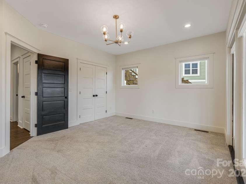 203 Boleyn Drive, Black Mountain, NC 28711.  MLS# CAR4258272, YatesRealty ID 12627. 