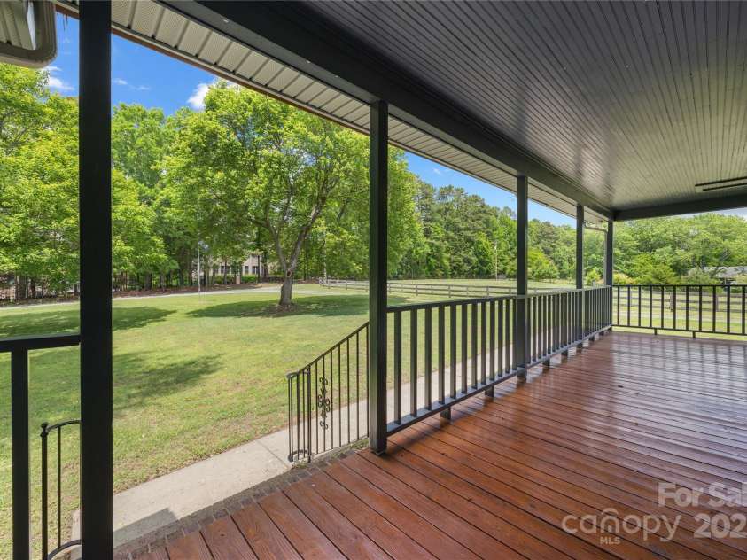 5200 Winding Lane, Indian Trail, NC 28079.  MLS# CAR4258487, YatesRealty ID 12628. 