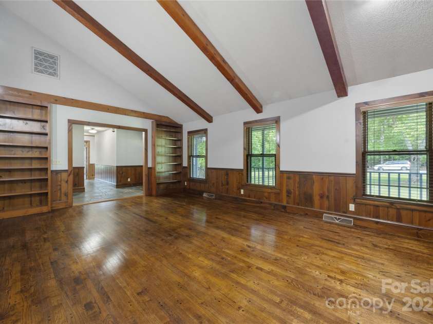 5200 Winding Lane, Indian Trail, NC 28079.  MLS# CAR4258487, YatesRealty ID 12628. 