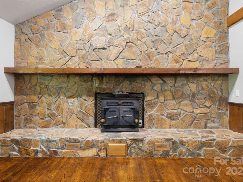 5200 Winding Lane, Indian Trail, NC 28079.  MLS# CAR4258487, YatesRealty ID 12628. 