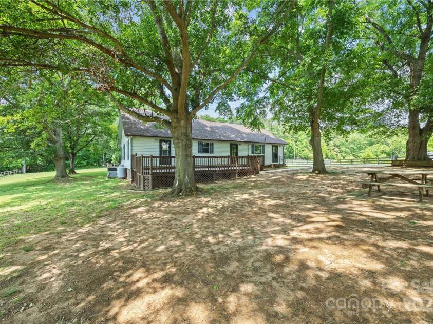 5200 Winding Lane, Indian Trail, NC 28079.  MLS# CAR4258487, YatesRealty ID 12628. 