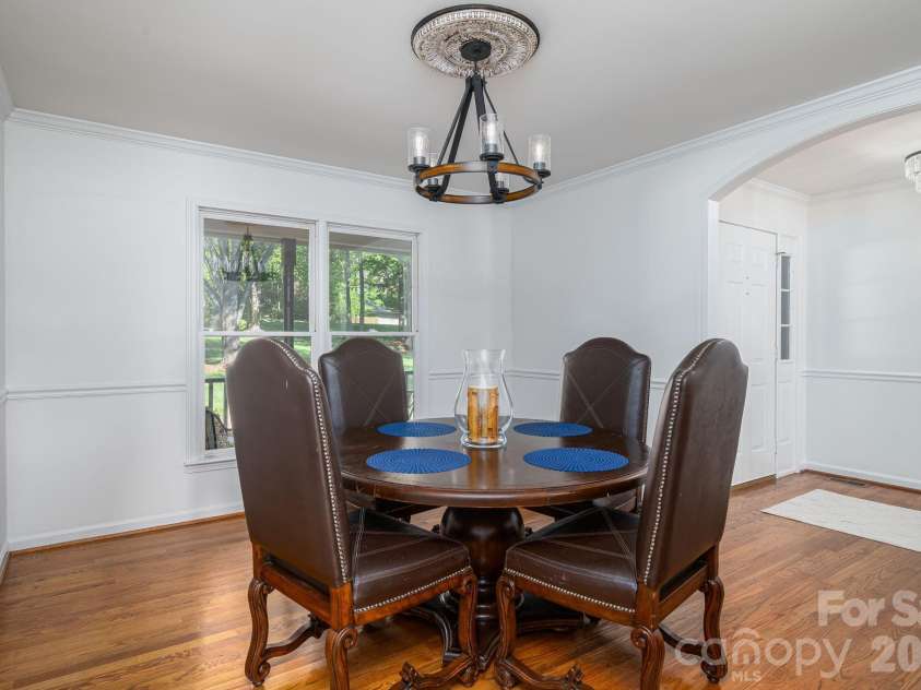 226 Bay Shore Drive, Belmont, NC 28012.  MLS# CAR4366773, YatesRealty ID 12629. 