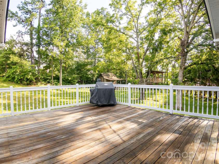 102 Cuthberson Street, Morganton, NC 28655.  MLS# CAR4370855, YatesRealty ID 12630. 