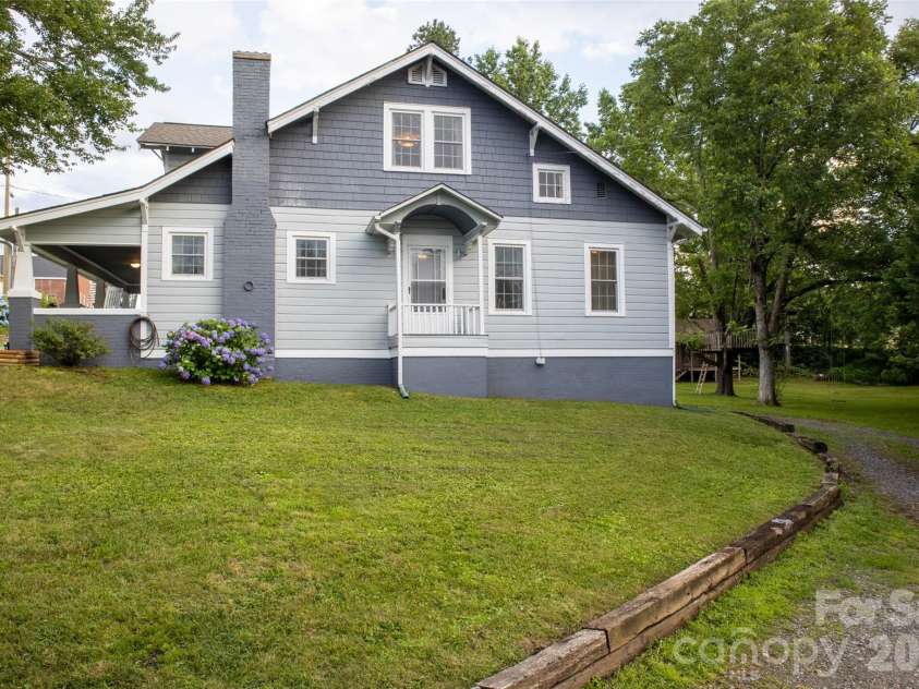 102 Cuthberson Street, Morganton, NC 28655.  MLS# CAR4370855, YatesRealty ID 12630. 