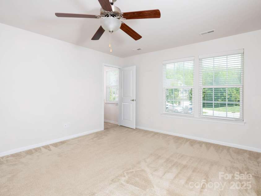 2448 Mariners Cove Lane, Denver, NC 28037.  MLS# CAR4256097, YatesRealty ID 12630. 