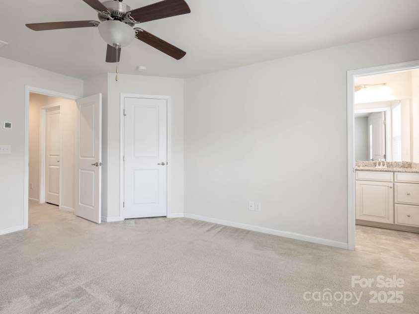 2448 Mariners Cove Lane, Denver, NC 28037.  MLS# CAR4256097, YatesRealty ID 12630. 