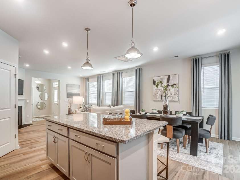 292 Laura Elizabeth Lane, Clover, SC 29710.  MLS# CAR4258254, YatesRealty ID 12631. 