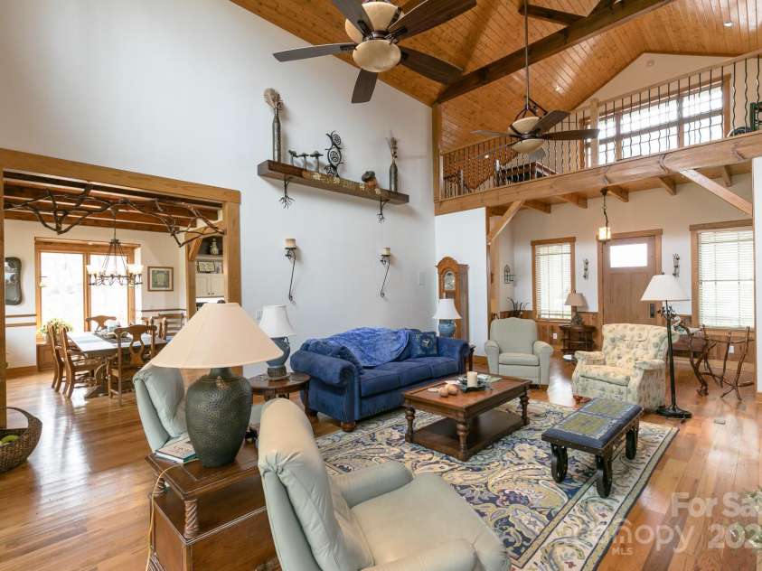 324 Austin Mountain Drive, Burnsville, NC 28714.  MLS# CAR4256506, YatesRealty ID 12632. 