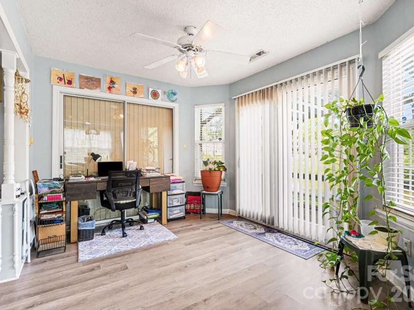5813 Amity Springs Drive, Charlotte, NC 28212.  MLS# CAR4368141, YatesRealty ID 12632. 