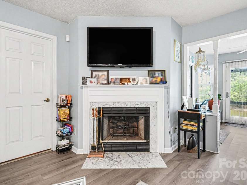 5813 Amity Springs Drive, Charlotte, NC 28212.  MLS# CAR4368141, YatesRealty ID 12632. 