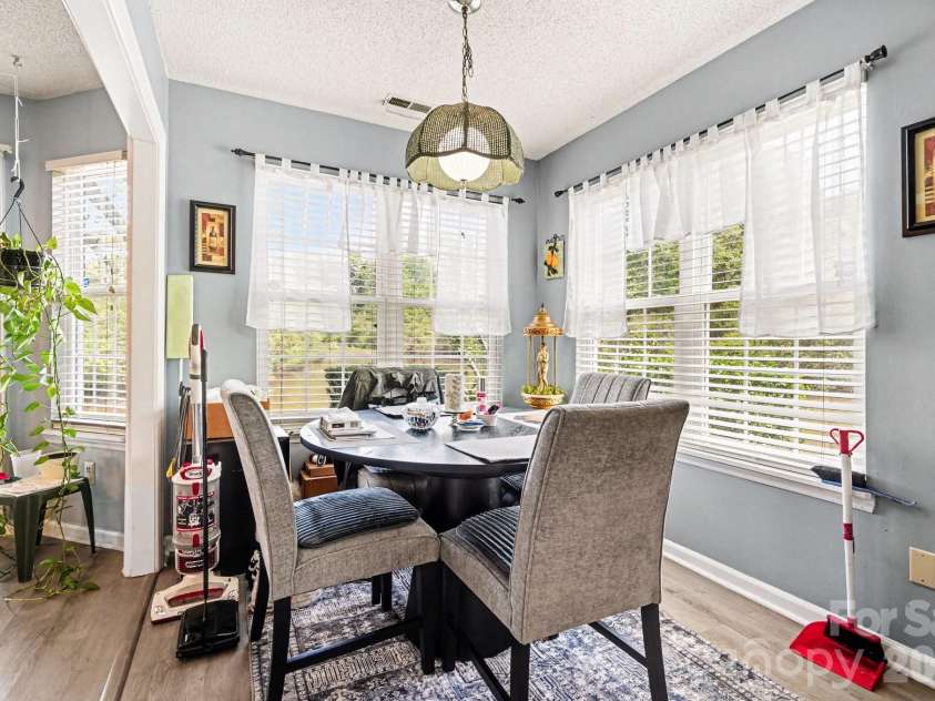 5813 Amity Springs Drive, Charlotte, NC 28212.  MLS# CAR4368141, YatesRealty ID 12632. 
