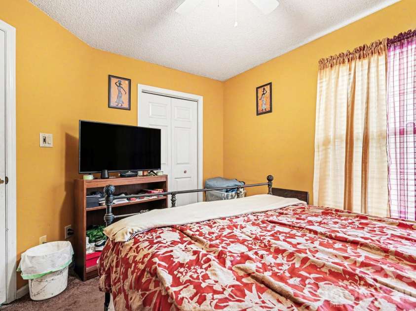 5813 Amity Springs Drive, Charlotte, NC 28212.  MLS# CAR4368141, YatesRealty ID 12632. 