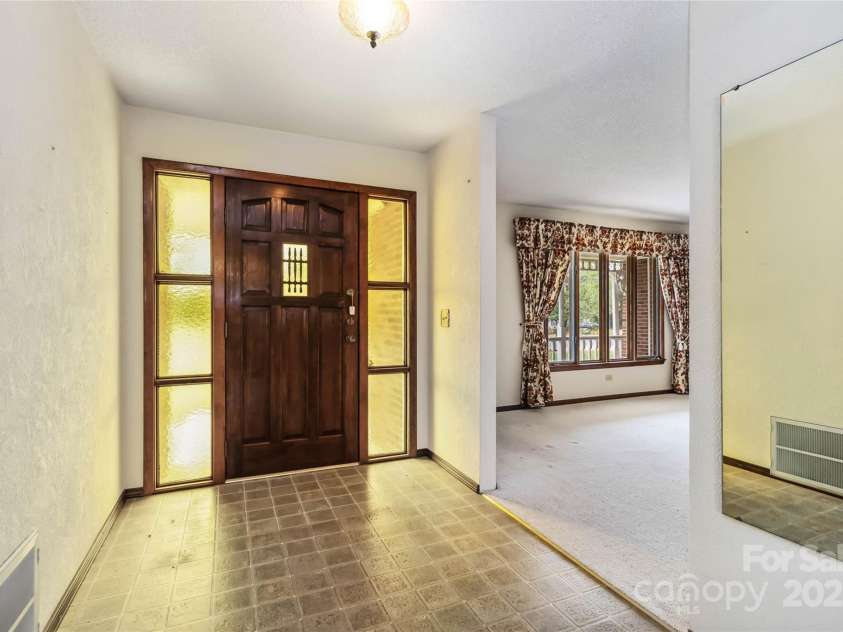 5643 Twinkle Drive, Concord, NC 28025.  MLS# CAR4234733, YatesRealty ID 12634. 
