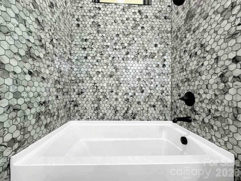 130 Midway Crossing Drive, Clyde, NC 28721.  MLS# CAR4321878, YatesRealty ID 12636. 