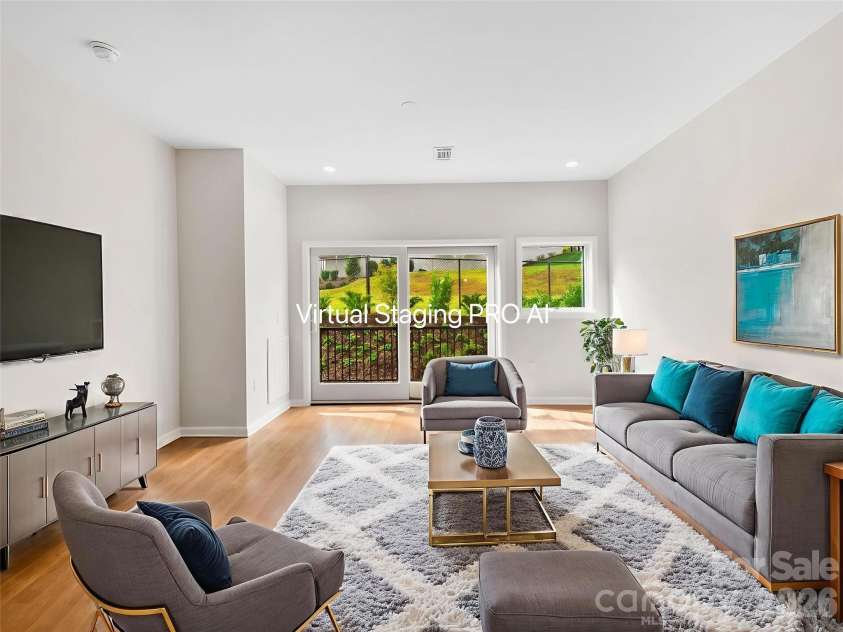 3 Lee Garden Lane, Asheville, NC 28801.  MLS# CAR4328368, YatesRealty ID 12637. Virtual Staging