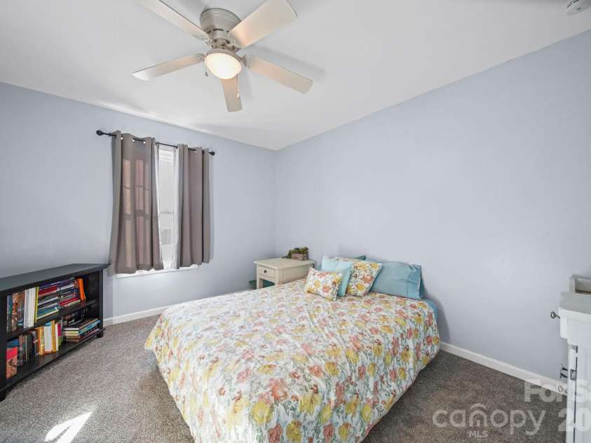 620 Pleasant Avenue, Kannapolis, NC 28081.  MLS# CAR4329657, YatesRealty ID 12638. 