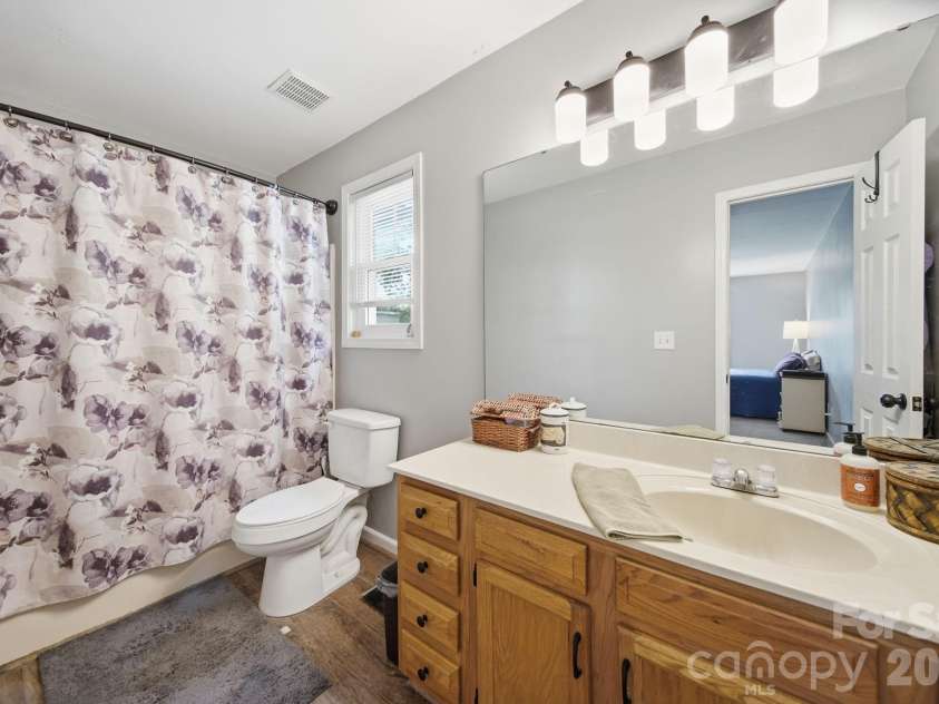 620 Pleasant Avenue, Kannapolis, NC 28081.  MLS# CAR4329657, YatesRealty ID 12638. 