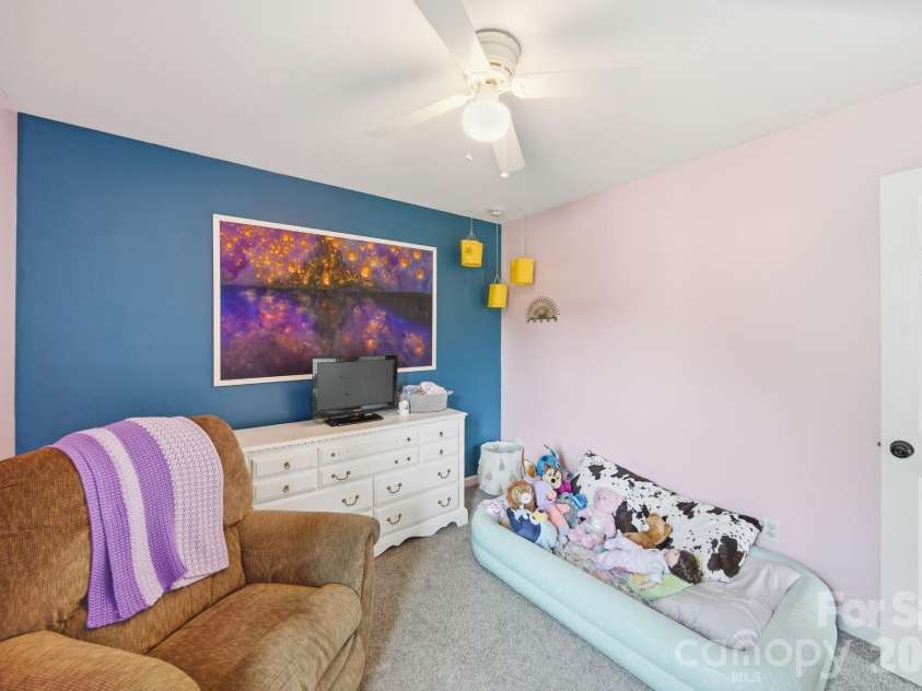 620 Pleasant Avenue, Kannapolis, NC 28081.  MLS# CAR4329657, YatesRealty ID 12638. 