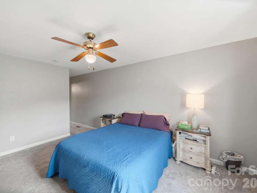 620 Pleasant Avenue, Kannapolis, NC 28081.  MLS# CAR4329657, YatesRealty ID 12638. 