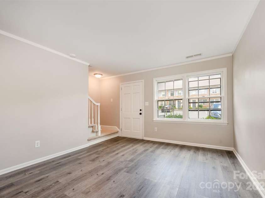 6322 Old Pineville Road, Charlotte, NC 28217.  MLS# CAR4283088, YatesRealty ID 12643. 