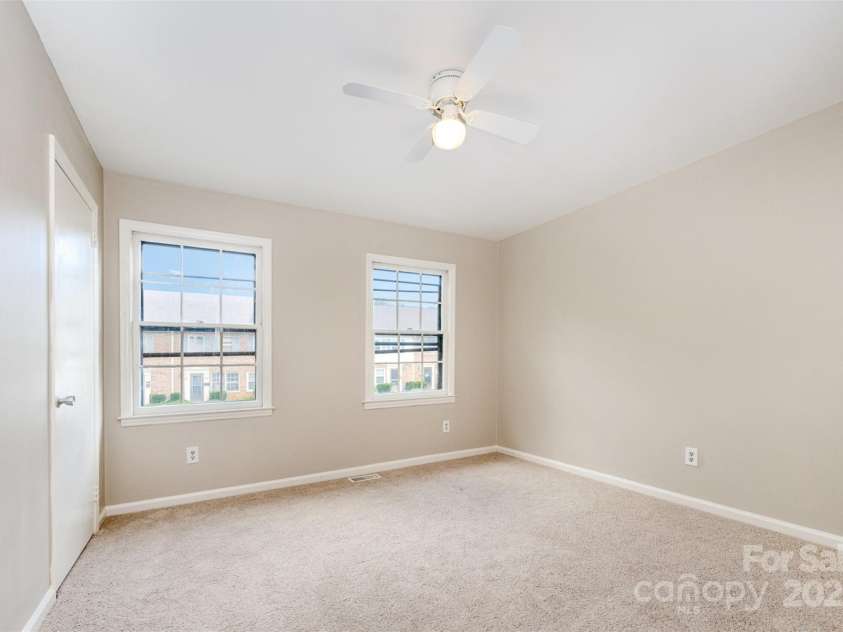 6322 Old Pineville Road, Charlotte, NC 28217.  MLS# CAR4283088, YatesRealty ID 12643. 