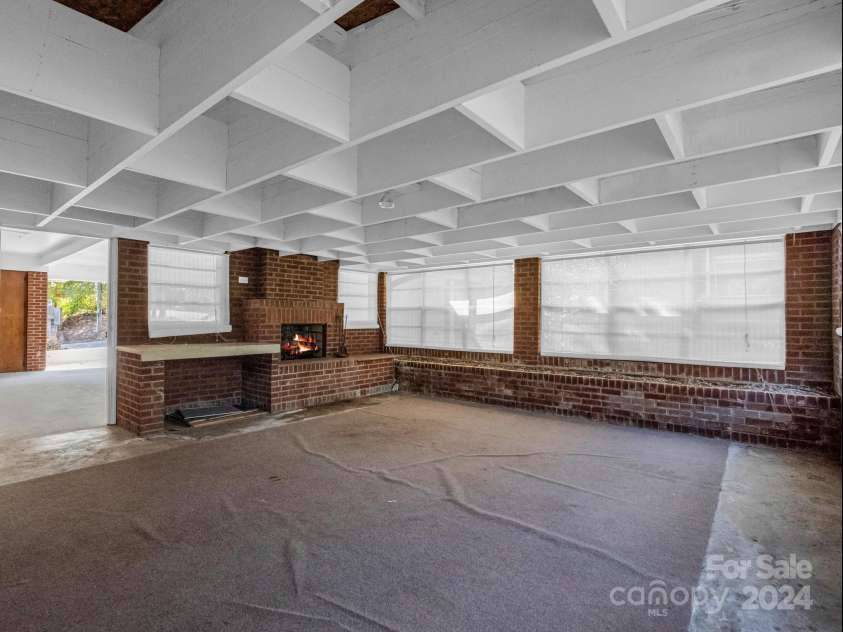 349 Main Street, Rutherfordton, NC 28139.  MLS# CAR4195088, YatesRealty ID 12644. 