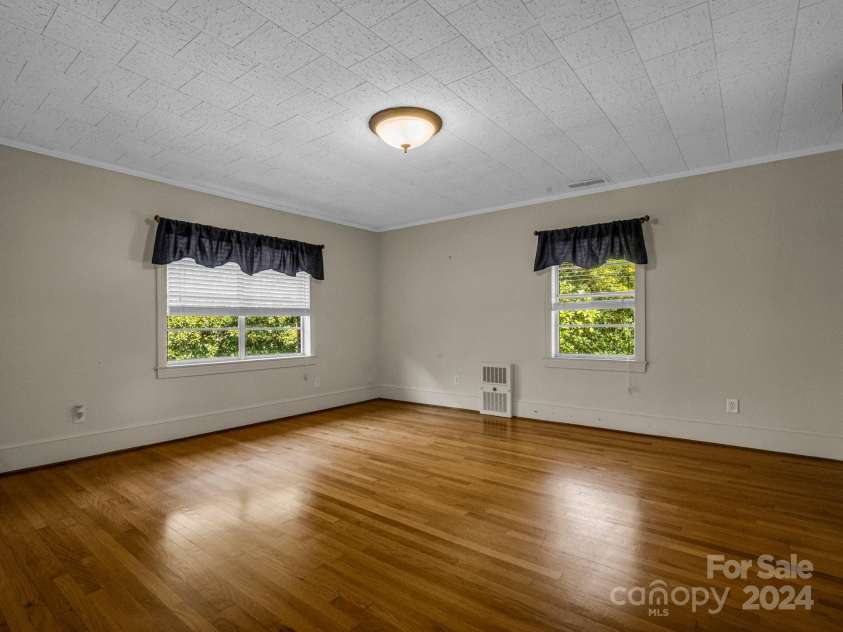 349 Main Street, Rutherfordton, NC 28139.  MLS# CAR4195088, YatesRealty ID 12644. 