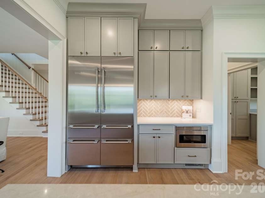 4004 Nettie Court, Charlotte, NC 28211.  MLS# CAR4349733, YatesRealty ID 12644. 
