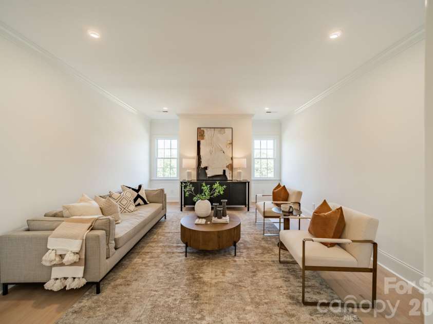 4004 Nettie Court, Charlotte, NC 28211.  MLS# CAR4349733, YatesRealty ID 12644. 