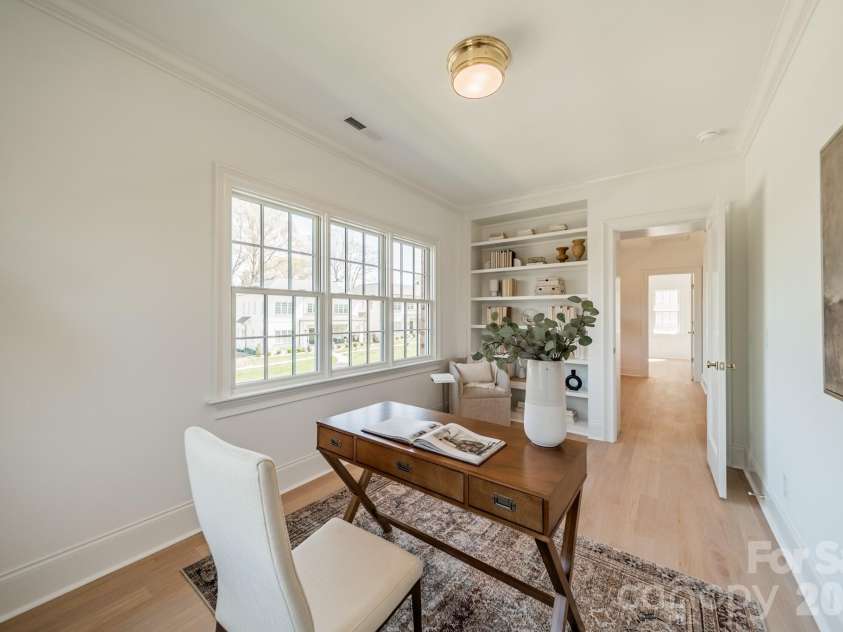 4004 Nettie Court, Charlotte, NC 28211.  MLS# CAR4349733, YatesRealty ID 12644. Office