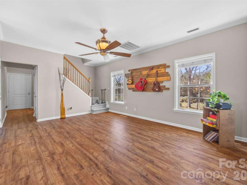 204 Moore Drive, Gastonia, NC 28056.  MLS# CAR4353132, YatesRealty ID 12645. 