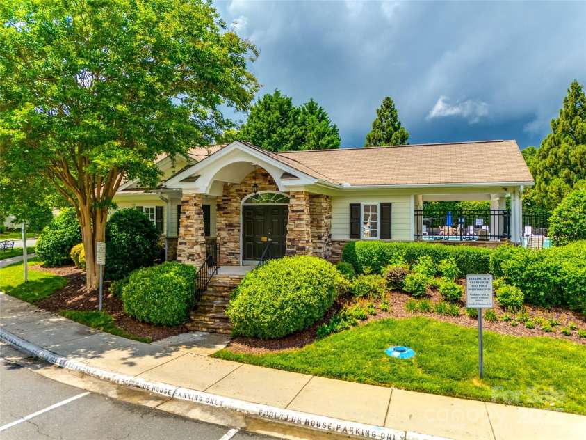 975 Copperstone Lane, Fort Mill, SC 29708.  MLS# CAR4253379, YatesRealty ID 12645. Community clubhouse