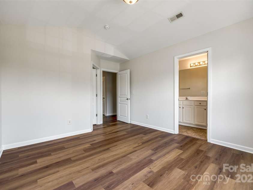 975 Copperstone Lane, Fort Mill, SC 29708.  MLS# CAR4253379, YatesRealty ID 12645. Primary bedroom upstairs