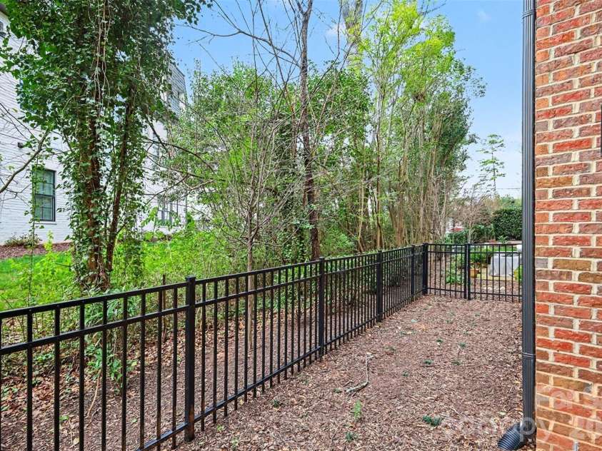 3030 Fairview Villa Court, Charlotte, NC 28209.  MLS# CAR4354421, YatesRealty ID 12648. Backyard