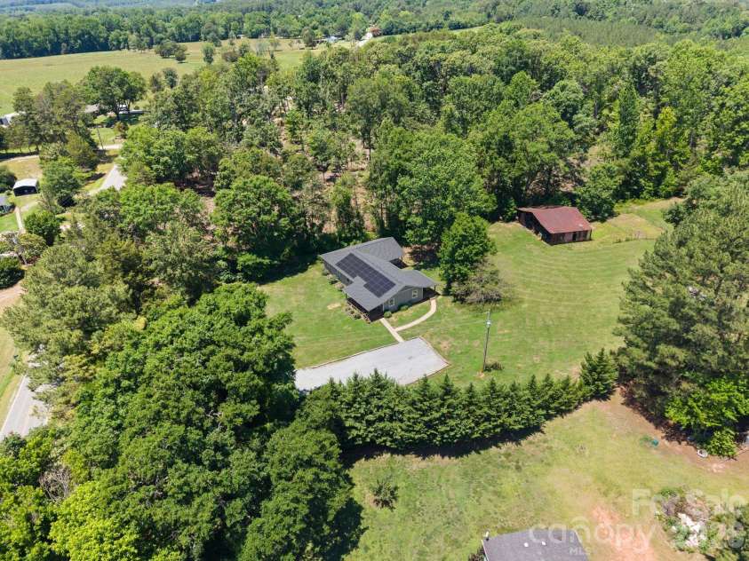 527 Floyd Blackwell Road, Tryon, NC 28782.  MLS# CAR4360131, YatesRealty ID 12649. 