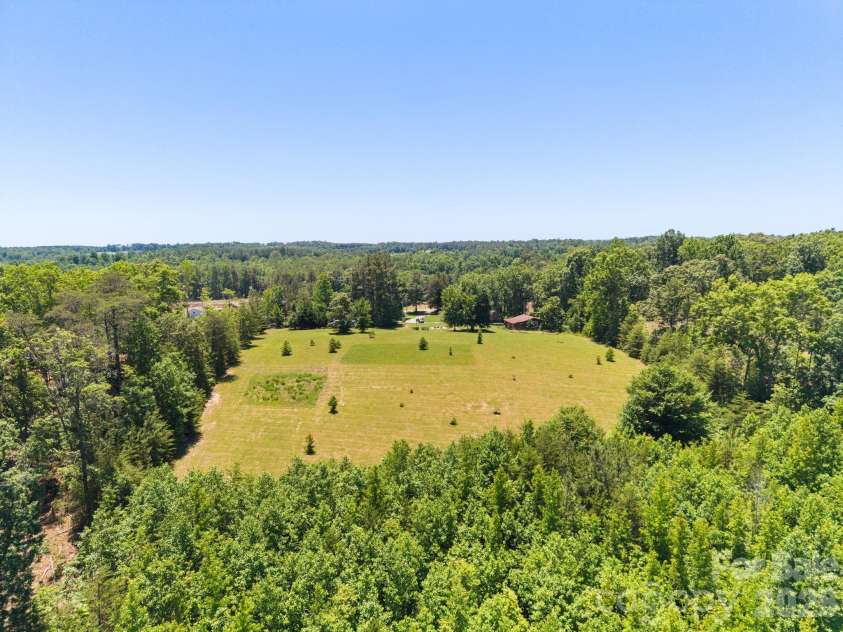 527 Floyd Blackwell Road, Tryon, NC 28782.  MLS# CAR4360131, YatesRealty ID 12649. 